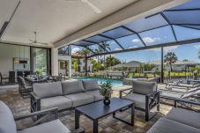 House in Cape Coral - THE GREAT LAKE