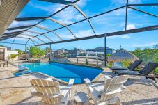 House in Cape Coral - COASTAL BLISS