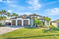 House in Cape Coral - COASTAL BLISS