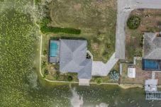 House in Cape Coral - SWEETWATER BAY